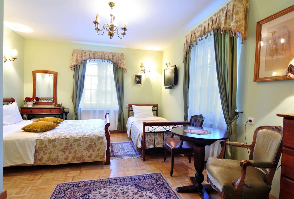 Dworek Ojca Mateusza Sandomierz Εξωτερικό φωτογραφία